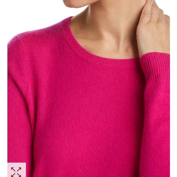 Cashmere C. Bloomingdale's Crew Neck Sweater - Picture 2 of 3